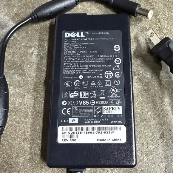 Dell Auto-Air AC Adapter DA65NS3-00 PA-12 Slim 65W Charger - Picture 5 of 5